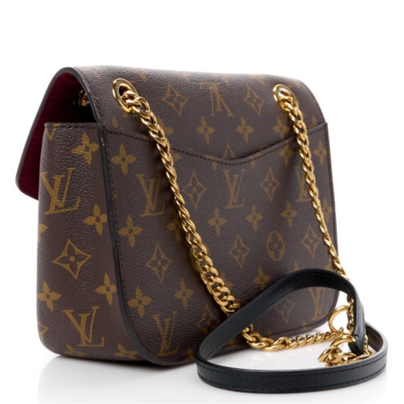 Louis Vuitton Passy bag - Picture 8 of 12